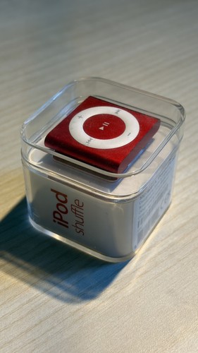 Apple ipod shuffle 4th - ipod,